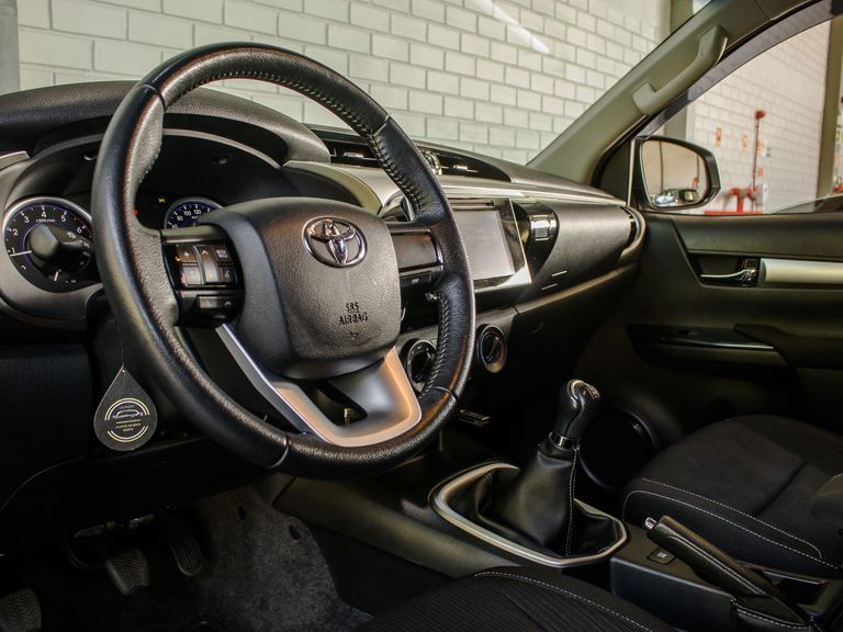 Toyota Hilux CD SR 4x2 2.7 16V/2.7 Flex Mec.