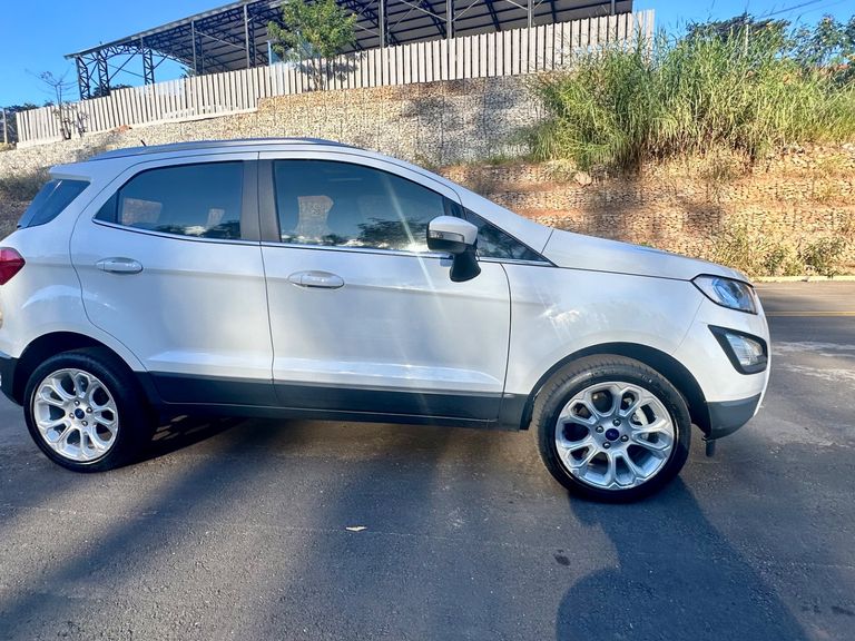 Ford EcoSport TITANIUM 1.5 12V Flex 5p Aut.