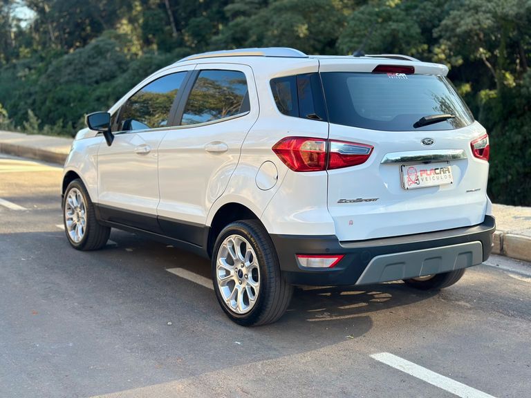 Ford EcoSport TITANIUM 1.5 12V Flex 5p Aut.