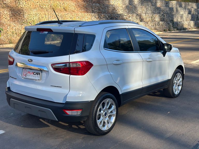 Ford EcoSport TITANIUM 1.5 12V Flex 5p Aut.