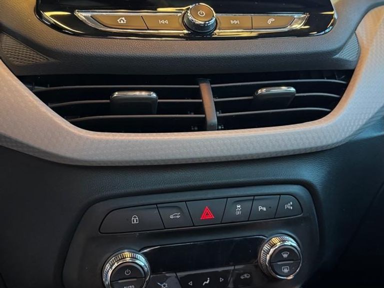 Chevrolet ONIX SED. Plus PREM. 1.0 12V TB Flex Aut