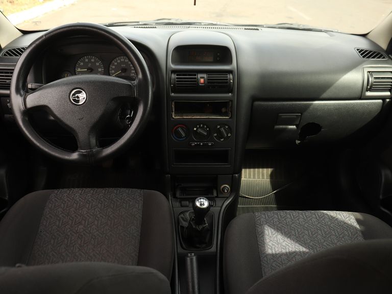 Chevrolet Astra Advantage 2.0 MPFI 8V FlexPower 5p