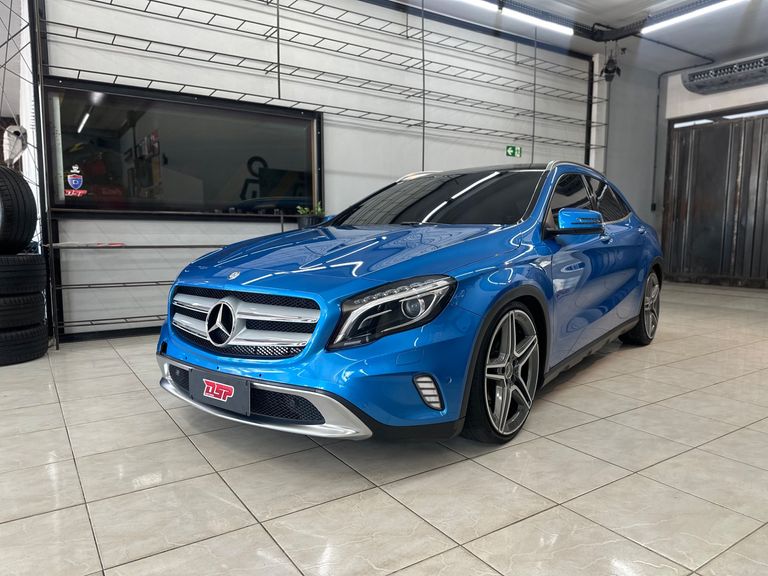 Mercedes GLA 200 Advance 1.6/1.6 TB 16V Flex Aut.