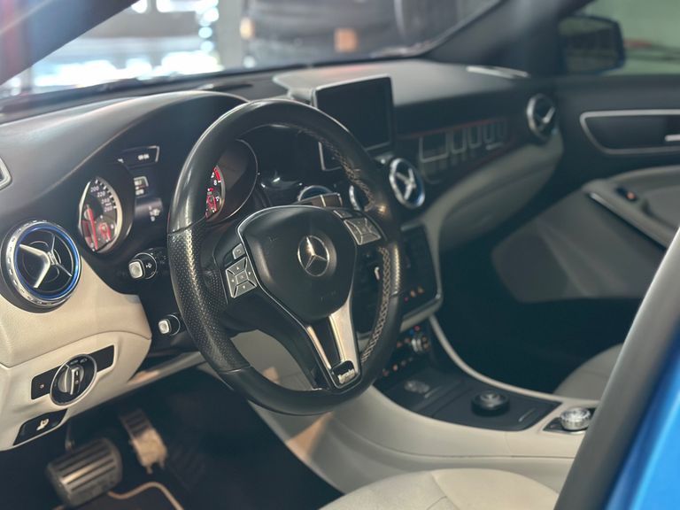 Mercedes GLA 200 Advance 1.6/1.6 TB 16V Flex Aut.