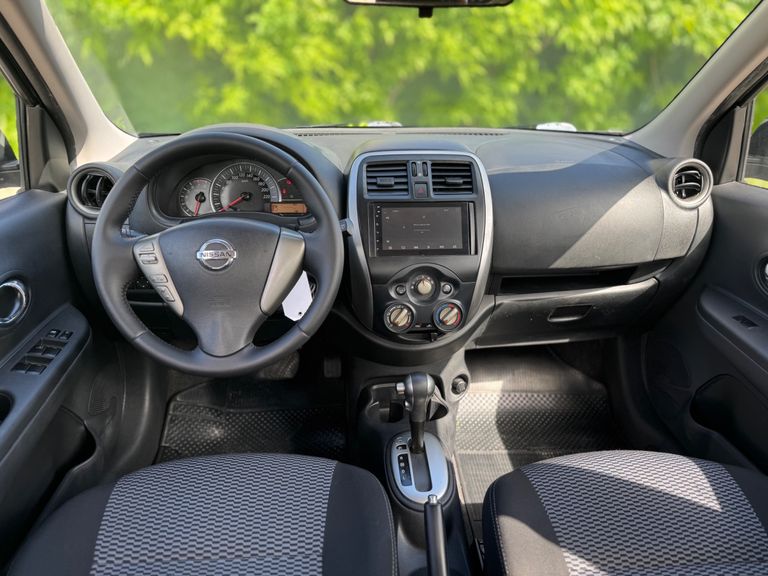 Nissan MARCH SV 1.6 16V FlexStart 5p Aut.