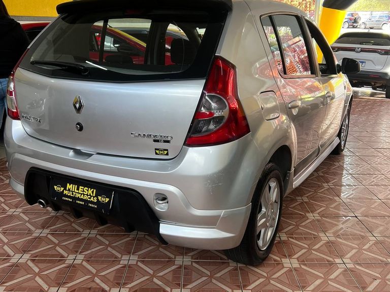 Renault SANDERO Expression Hi-Flex 1.6 8V 5p
