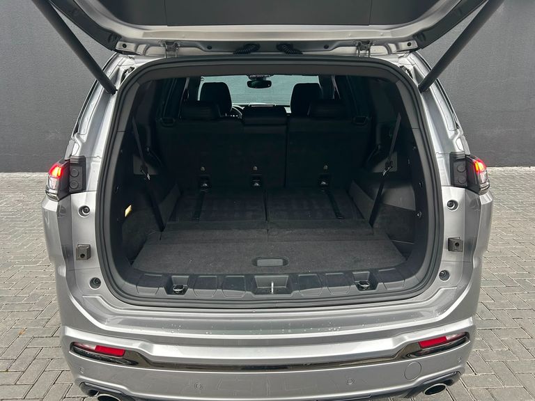 Jeep Commander Black Hurricane 2.0 4x4 TB Aut