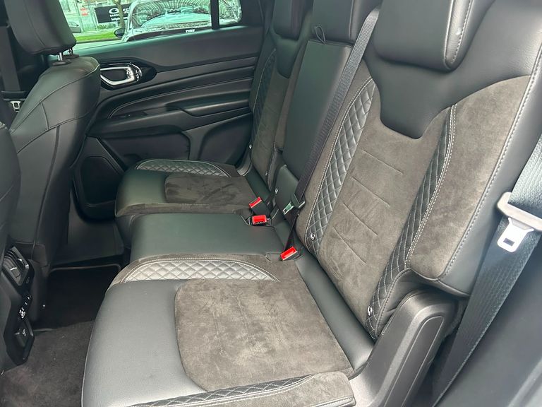Jeep Commander Black Hurricane 2.0 4x4 TB Aut