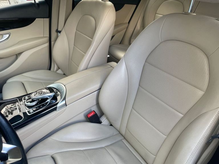 Mercedes GLC 250 Sport 4MATIC 2.0 TB 16V Aut.