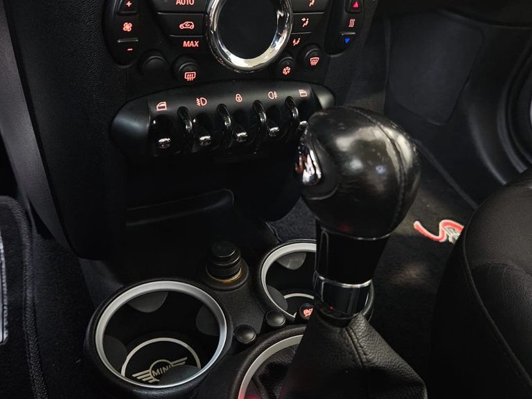 Mini COOPER S 1.6 Aut.