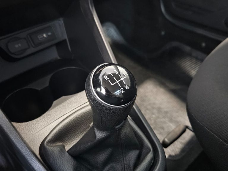 VolksWagen Saveiro Robust 1.6 Total Flex 16V 