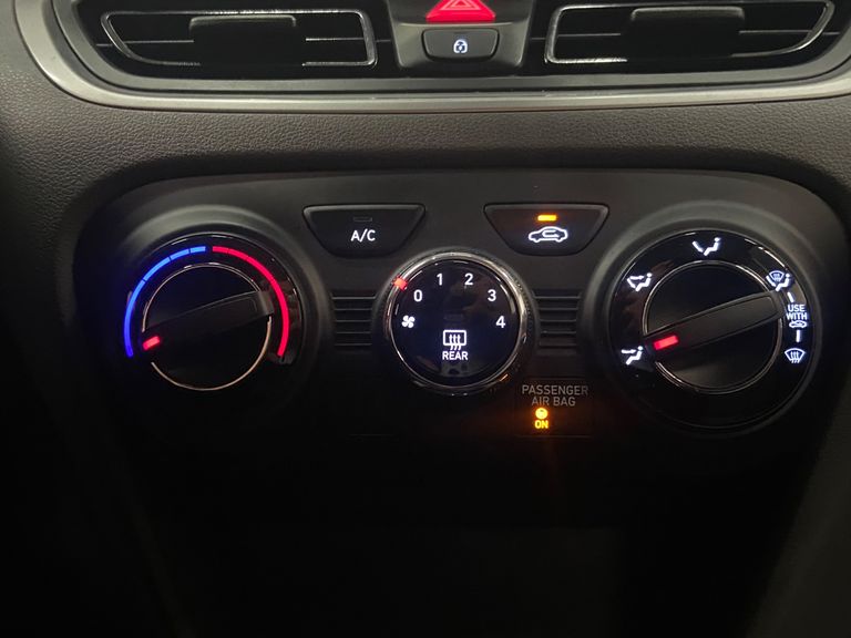Hyundai HB20S Comfort Plus 1.0 Flex 12V Mec.