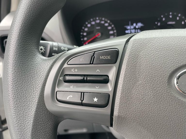 Hyundai HB20S Comfort Plus 1.0 Flex 12V Mec.