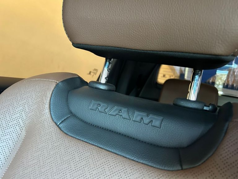 RAM RAMPAGE LAR. HURR. 4 2.0 TB CD 4X4  Aut.