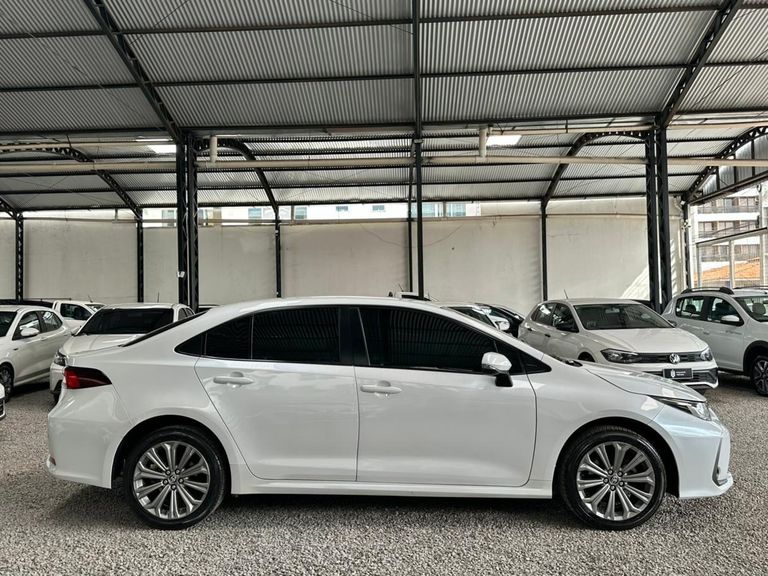 Toyota Corolla XEi 2.0 Flex 16V Aut.