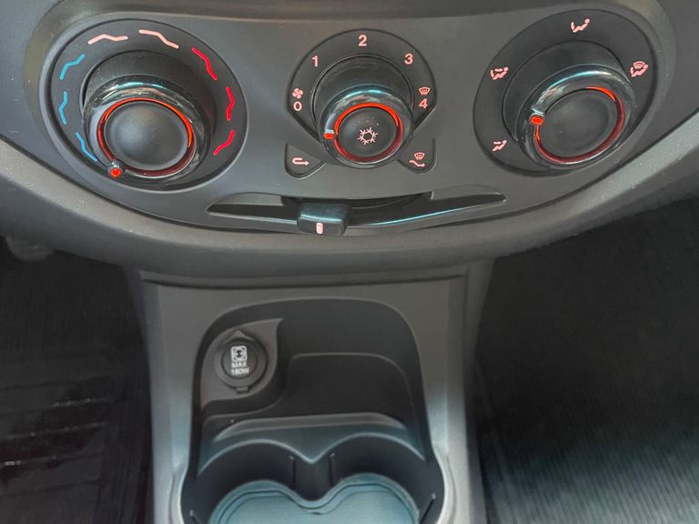 Fiat Grand Siena 1.0 EVO Flex 8V 4p