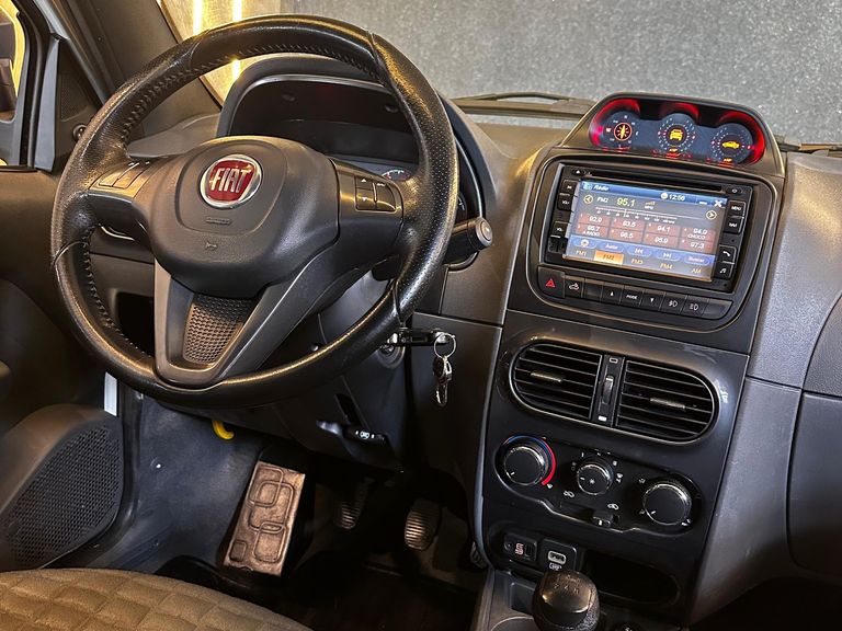 Fiat Strada Adventure1.8/ 1.8 LOCKER Flex CD