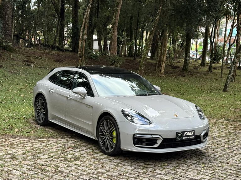 Porsche Panamera 4 E-Hybrid Sport Tur. 2.9 462cv