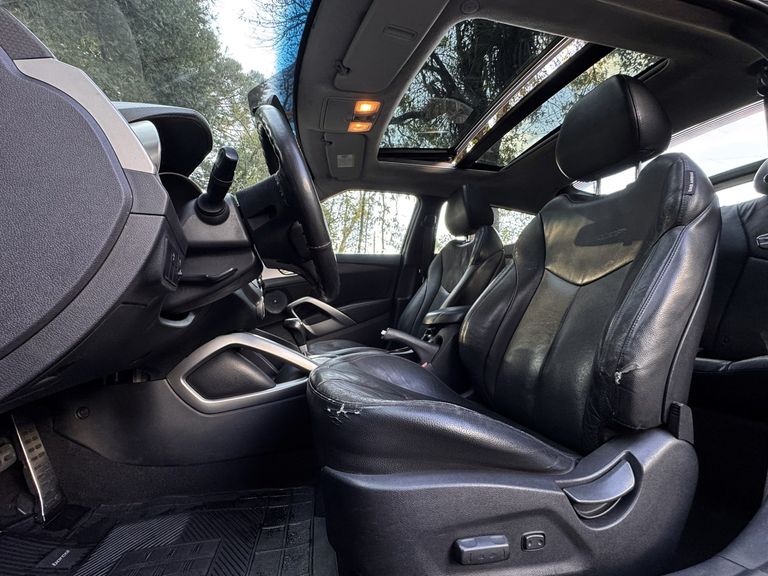 Hyundai Veloster 1.6 16V  140cv Aut.