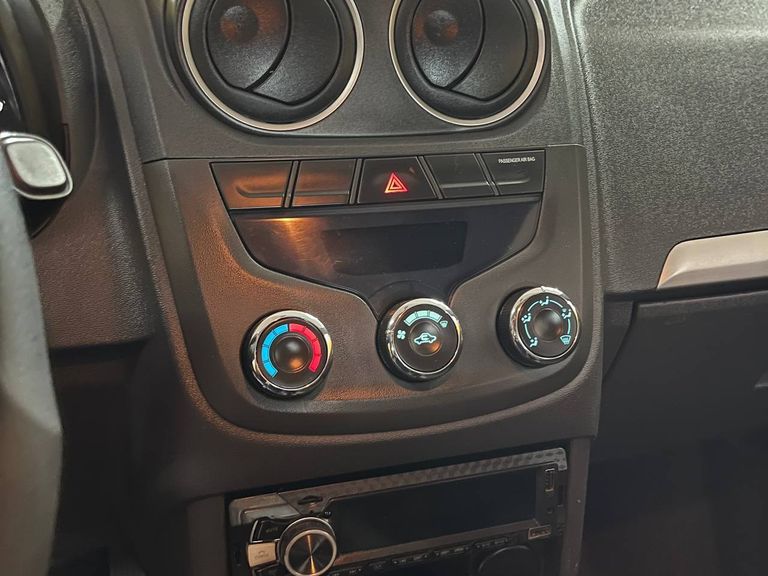 Chevrolet MONTANA LS 1.4 ECONOFLEX 8V 2p