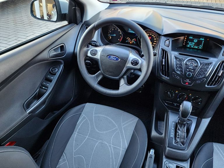 Ford Focus 1.6 S/1.6 SE Flex 16v 5p Aut