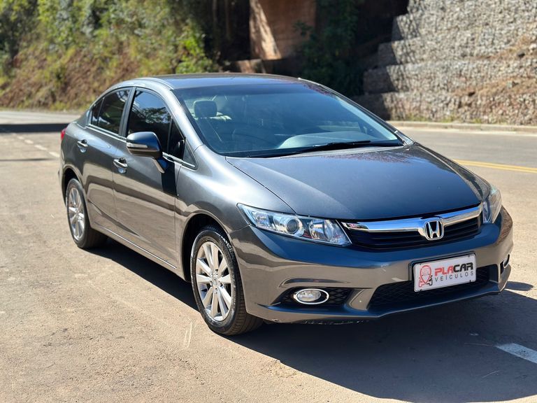 Honda Civic Sedan LXR 2.0 Flexone 16V Aut. 4p