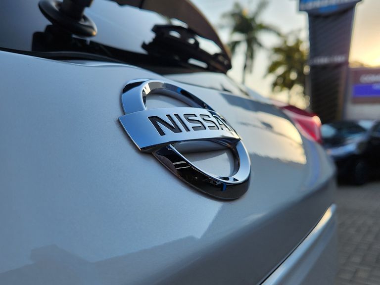 Nissan KICKS SL 1.6 16V FlexStar 5p Aut.