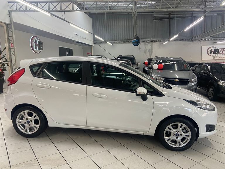 Ford Fiesta 1.6 16V Flex Aut. 5p