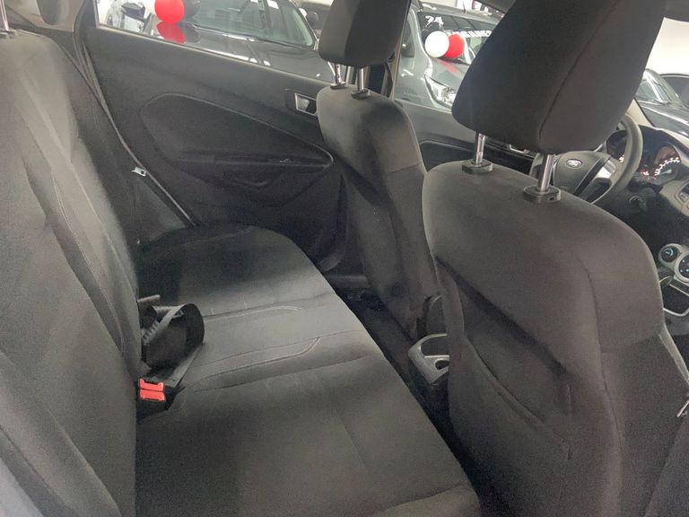 Ford Fiesta 1.6 16V Flex Aut. 5p