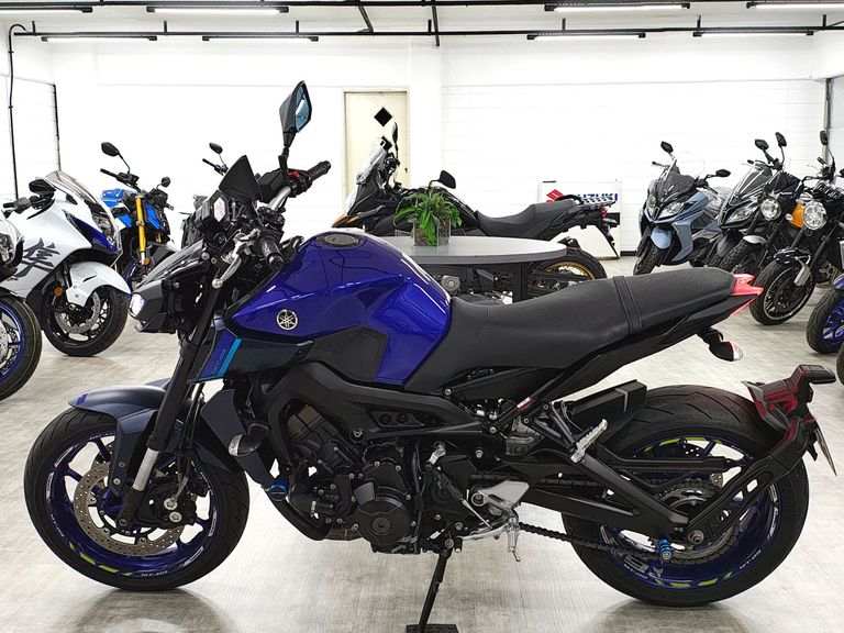 YAMAHA MT-09 850cc/ABS