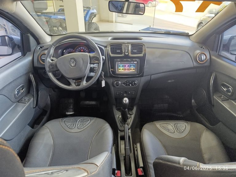 Renault SANDERO STEPWAY Flex 1.6 16V 5p