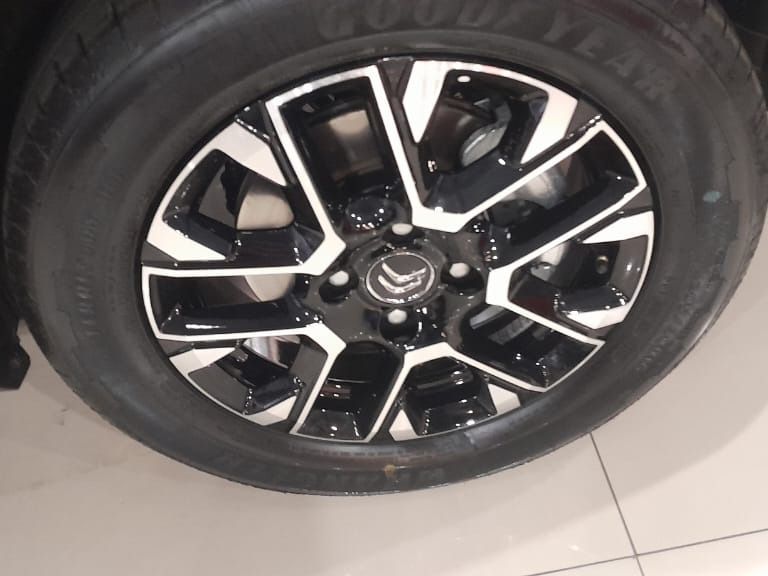 Citroën BASALT Shine 1.0 Flex TB 200 5p Aut.