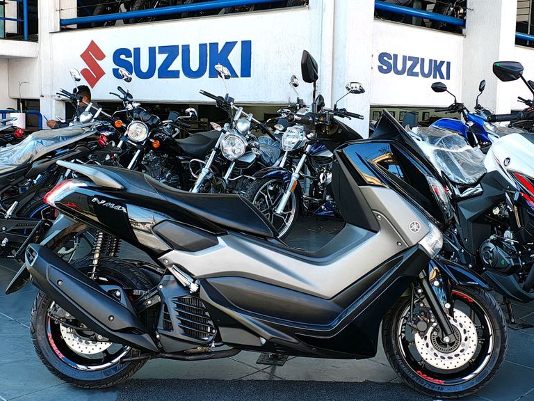 YAMAHA NMAX 160