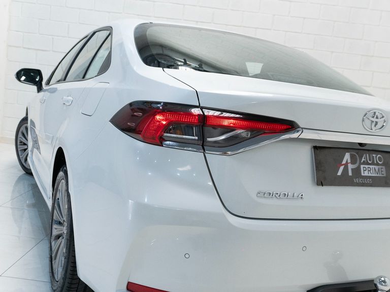 Toyota Corolla XEi 2.0 Flex 16V Aut.