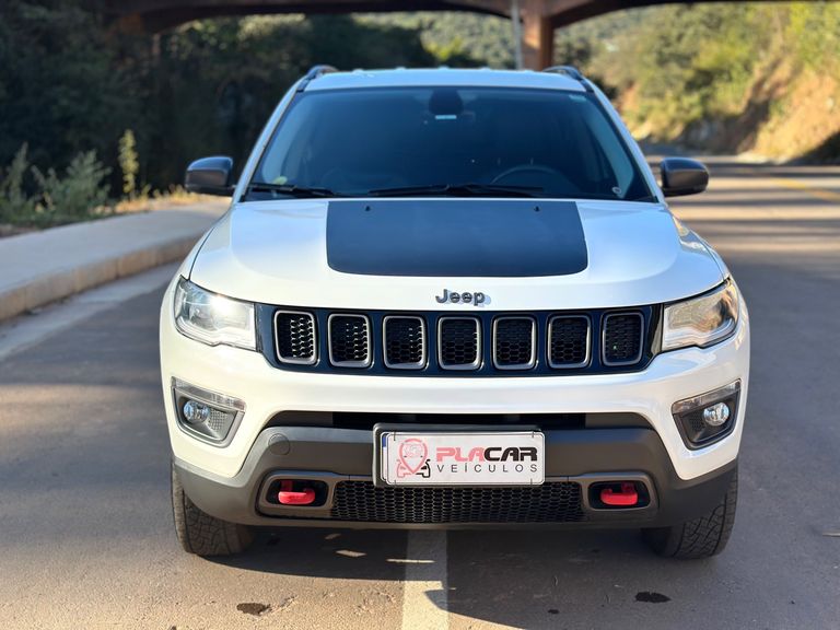 Jeep COMPASS TRAILHAWK 2.0 4x4 Dies. 16V Aut.