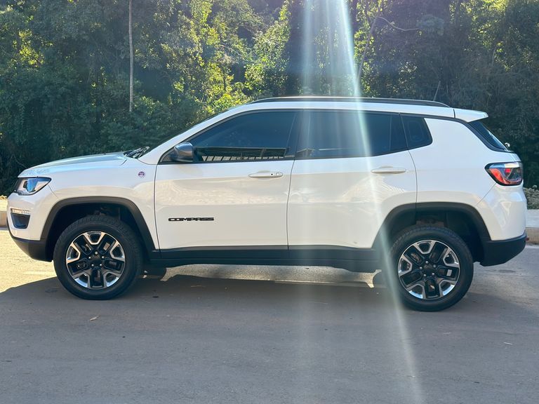 Jeep COMPASS TRAILHAWK 2.0 4x4 Dies. 16V Aut.