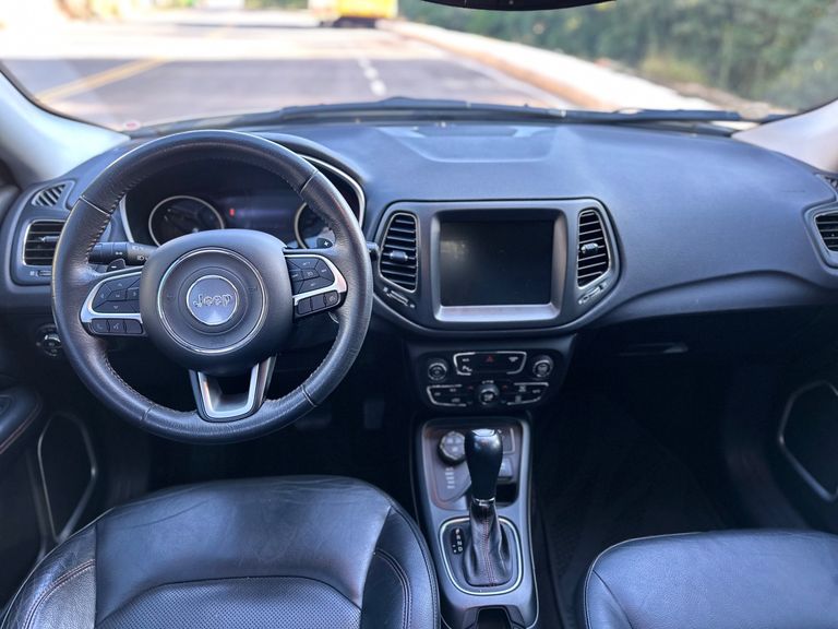 Jeep COMPASS TRAILHAWK 2.0 4x4 Dies. 16V Aut.