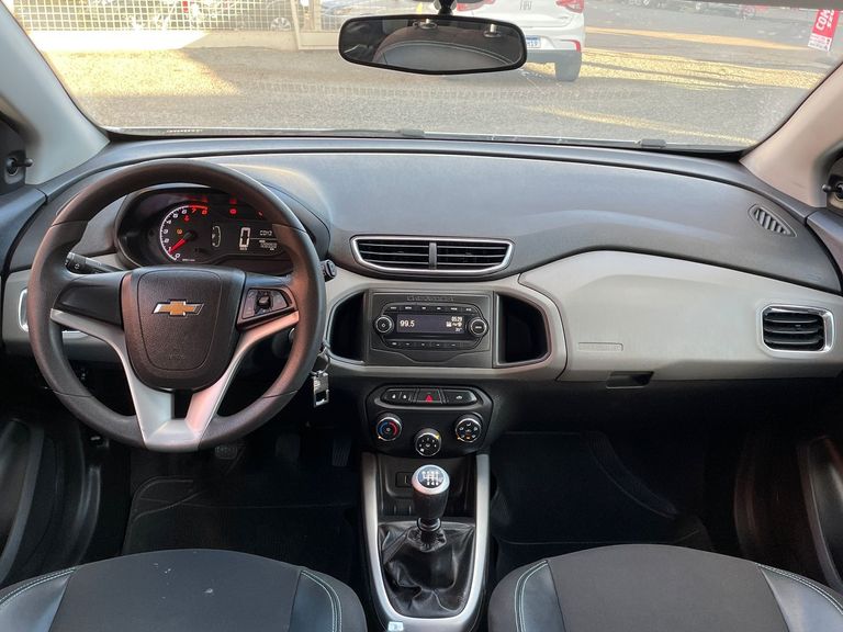 Chevrolet ONIX HATCH LT 1.0 8V FlexPower 5p Mec.