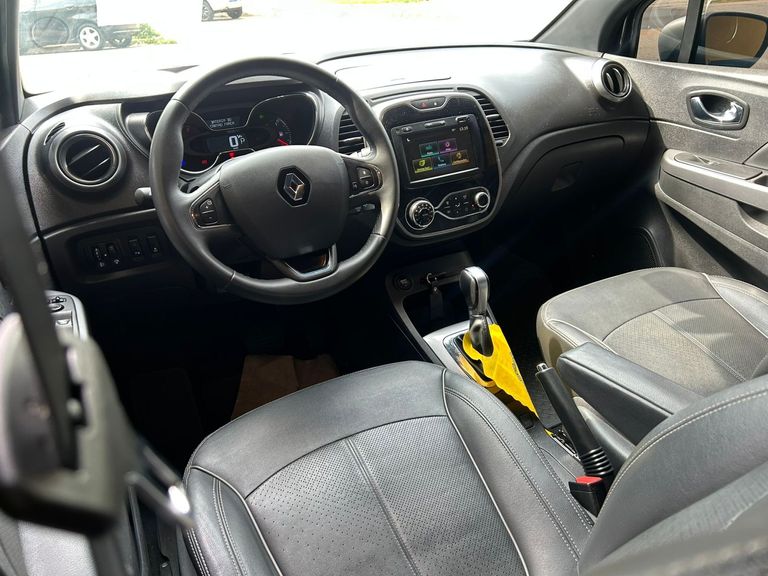 Renault CAPTUR Intense Bose 1.6 16V Flex 5p Aut.