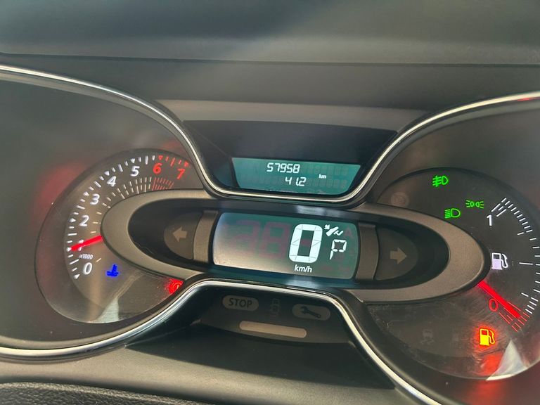 Renault CAPTUR Intense Bose 1.6 16V Flex 5p Aut.
