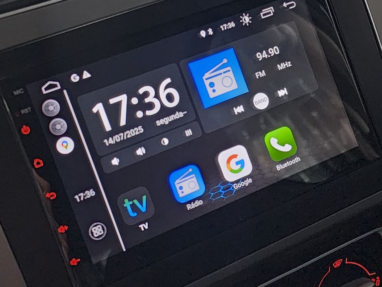 VolksWagen Fox Connect 1.6 Flex 8V 5p