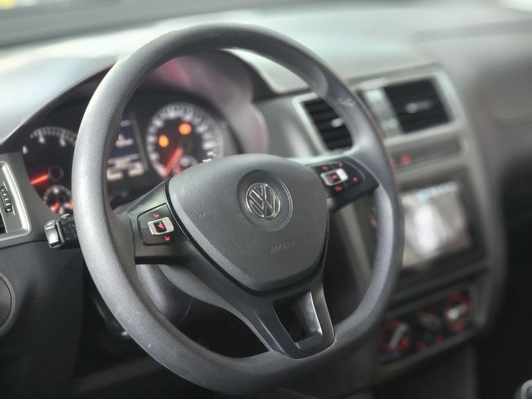 VolksWagen Fox Connect 1.6 Flex 8V 5p