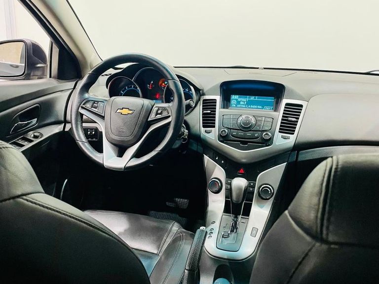Chevrolet CRUZE LT 1.8 16V FlexPower 4p Aut.