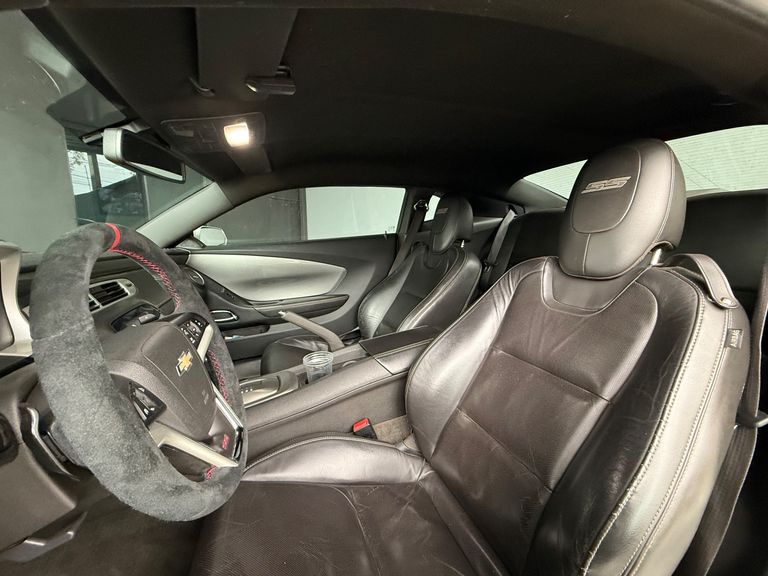 Chevrolet Camaro SS 6.2 V8 16V