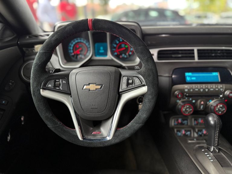 Chevrolet Camaro SS 6.2 V8 16V