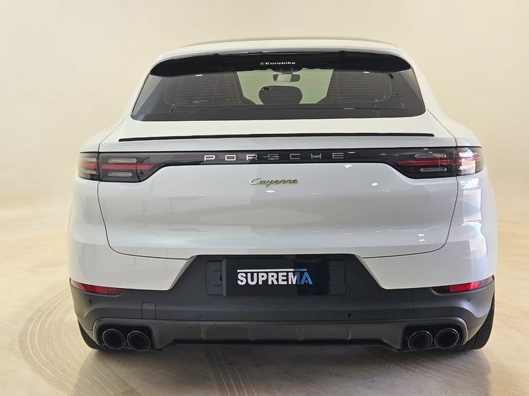 Porsche Cayenne Coupe E-Hybrid 3.0 V6 462cv