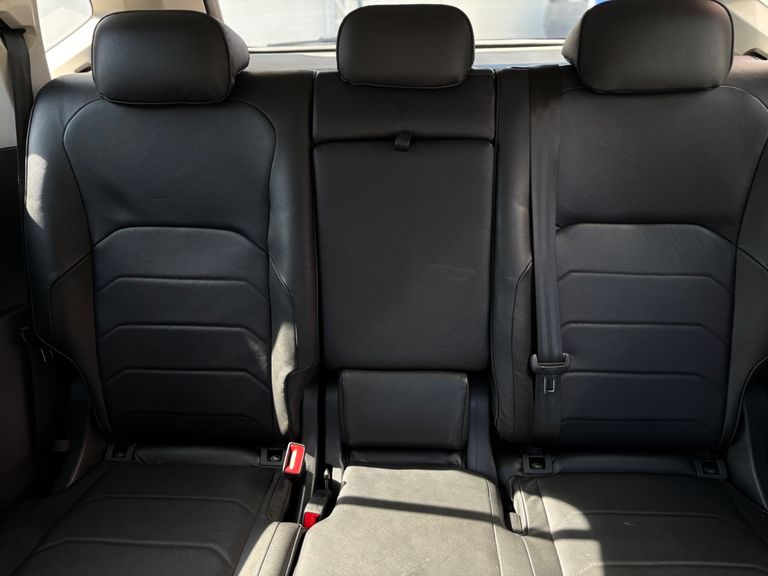 VolksWagen TIGUAN Allspac 250 TSI 1.4 Flex