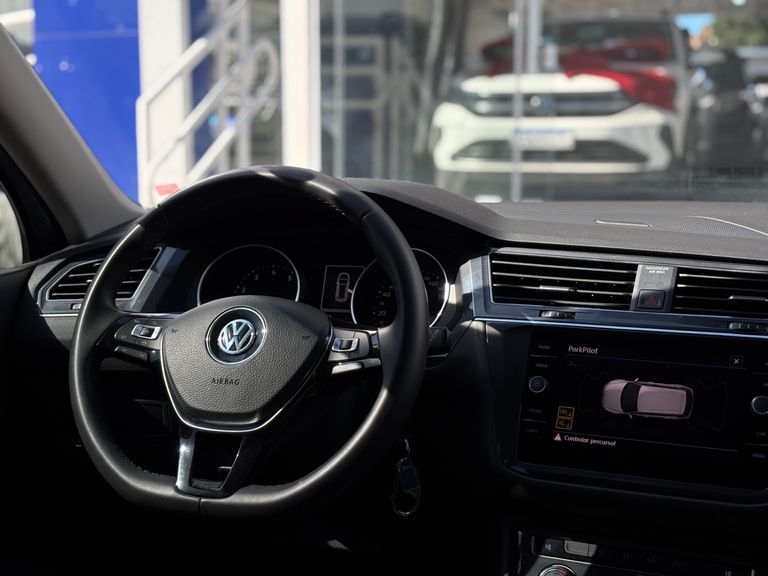 VolksWagen TIGUAN Allspac 250 TSI 1.4 Flex