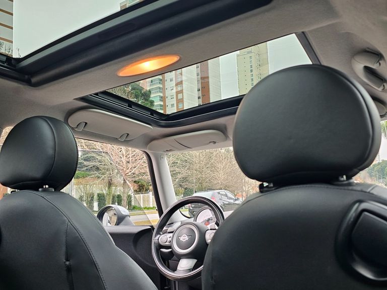 Mini COOPER S 1.6 Aut.