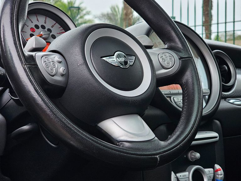 Mini COOPER S 1.6 Aut.